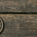 compass on an old wooden background picture id1009113024